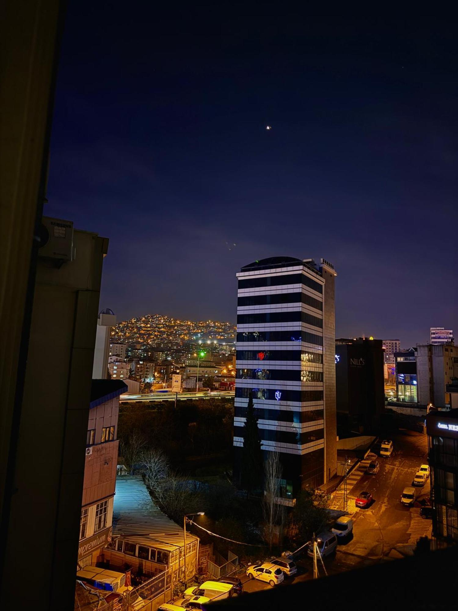 فندق اسطنبولفي  فندق بوسويت مالتيب المظهر الخارجي الصورة